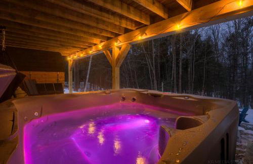 20Percent-off-Intro,15-min-to-SundayRiver,Hot-tub,Sauna,Pet-Kid-Friendly - Foto 2