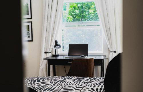 Creekside family house w yoga deck - Foto 11