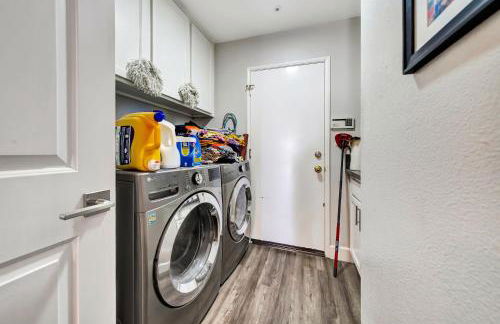 Stunning Hilltop 5BR With View And Hot Tub! - Foto 67