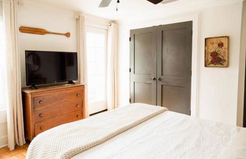 Historic Garden Suite Walk to Bay and Downtown - Foto 4