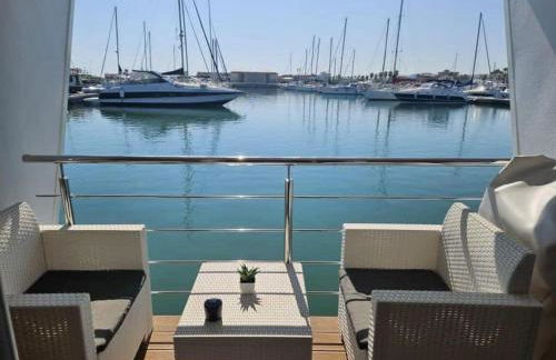 Viva Suitesboat - Foto 1