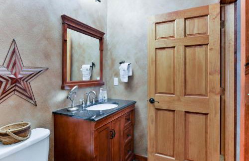 The Hiding Place - Foto 23