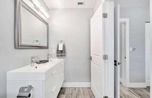 NEW! Private Oasis with Heated Pool Minutes to Wilton Dr and the Beach - Photo 42