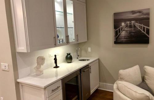 New Luxury Oxford Square Condo at Harrison Square - Foto 16