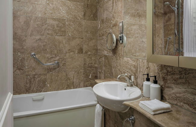 47 Park Street - Grand Residences by Marriott - Photo 50