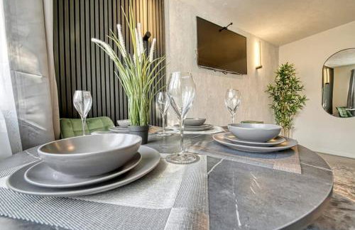 Modern 1BR Apt Netflix, Parking, M6 Access - Foto 11