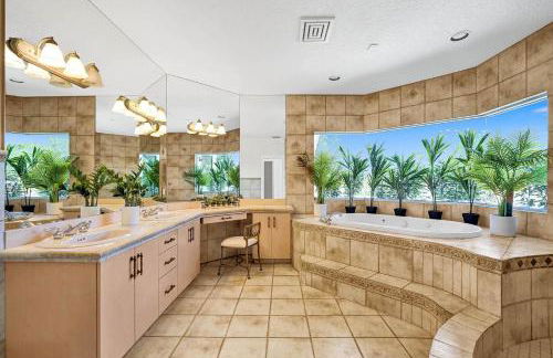 Luxury Casa Mila 7BR With Private Heated Pool - Foto 15