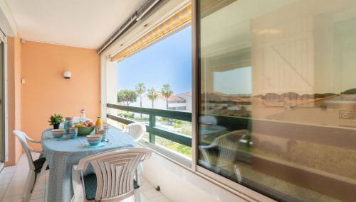 Apartment Les Terrasses du Lac-9 by Interhome - Foto 2