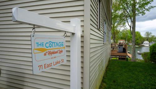 Waterfront Cottage at Highland Lake with Dock - Foto 2