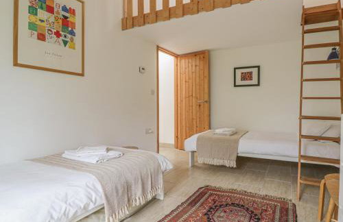 Frater House - Photo 20