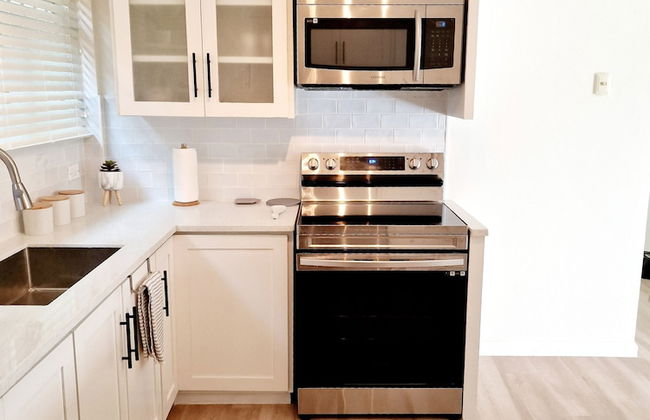 2 Bed parking gated modern - Photo 7