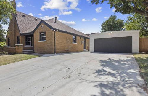 Luxury 4 BDR, OKC, Walk 2 OU Med, 4 King Bed - Foto 7