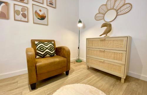 Montignac-Lascaux - Les Pierres De Lascaux - Foto 19