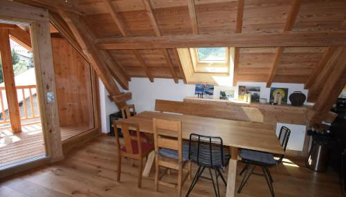 Apartment 19 - Photo 5