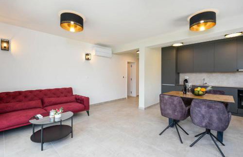 Luxury Apartments Villa MTG - Photo 25