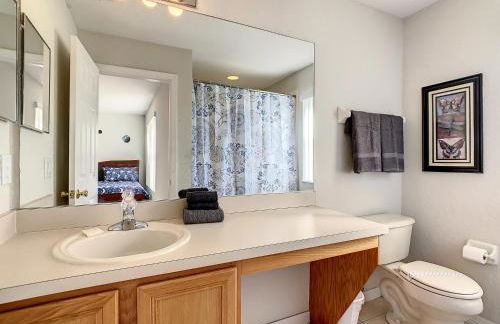 Charming & Cozy Getaway! Lazy River! - Foto 24