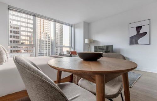 Loop studio w theater games nr Millennium Park CHI-1017 - Photo 6