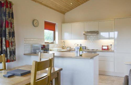 Hazel Lodge - Photo 5