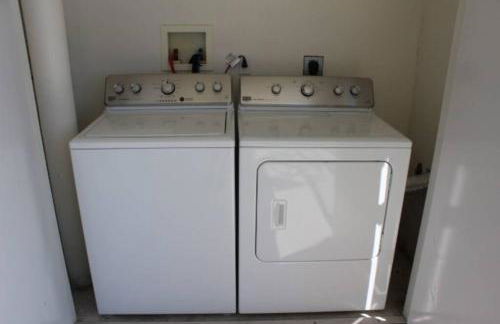 LIC Mgr - LUXURIOUS 3 BED 3 BATH OCEANFRONT SUITE - UPSCALE OCEANFRONT RESORT - INDOOR PICKLEBALL - SPEAKEASY! - Photo 29