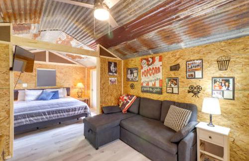 Higden Studio with Private Deck Less Than 1 Mi to Lake! - Foto 1