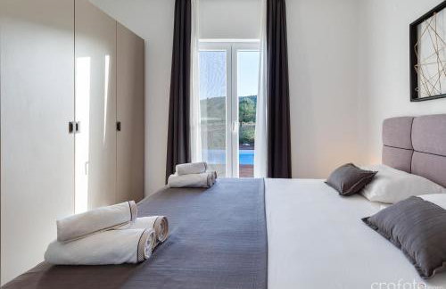 Grandfather's House - Photo 16