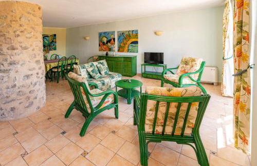 Gîte Vert d'olive au milieu des vignes - Château Les Apiès - Foto 7