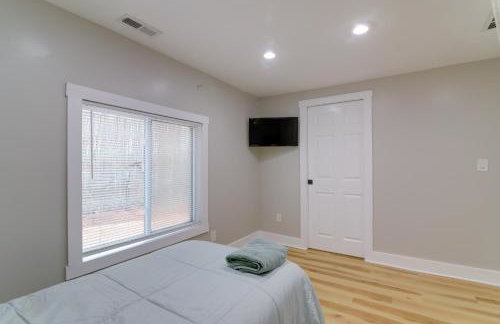 Mountain Retreat in Commerce with Billiards and Darts - Photo 22