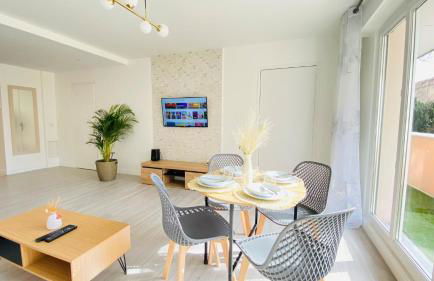 Le cocon urbain - Modern 4BR Apartment with Free Parking, High-Speed Wifi, Quick Access to A6 & N7 - Foto 6