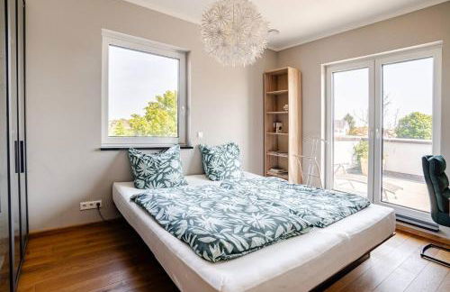 Luxuriöse Wohnung mit Terrasse und Balkon - 24h Check-In - Foto 3