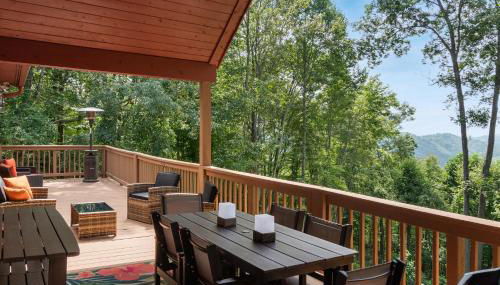 Mountain Views - Firepit - Gas Fireplace - Sleeps 15 - Foto 3