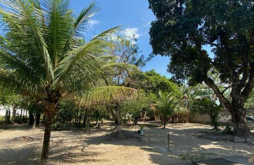 CASA inteira entre Guaratiba e Campo Grande, Rio de Janeiro, RJ - a 40 min da praia, próximo ao Estádio Miecimo da Silva e Park Shopping-Ideal para descanso, encontros, festa e lazer-3000 m2 - Foto 17