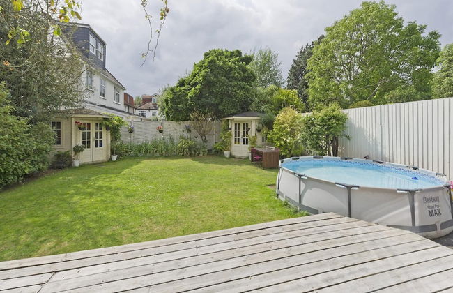 Spacious 7 Bedroom Family Home Barnes - Foto 12