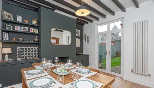 Beautiful Redbrick Home in Ruthin Centre & Parking - Foto 2