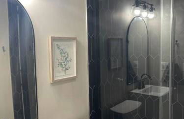 Piper's Place - 2 Bedroom House in DT Hamilton - Foto 3