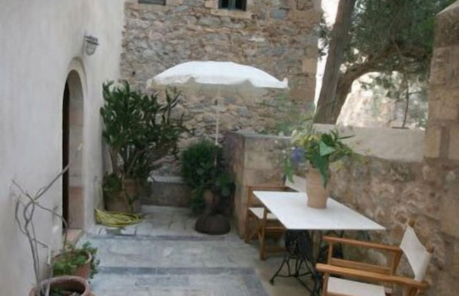 Dorovinis Monemvasia Castlehouses - Photo 40