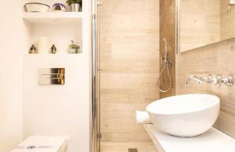 Lujoso y amplio piso con 5 habitaciones - Photo 41