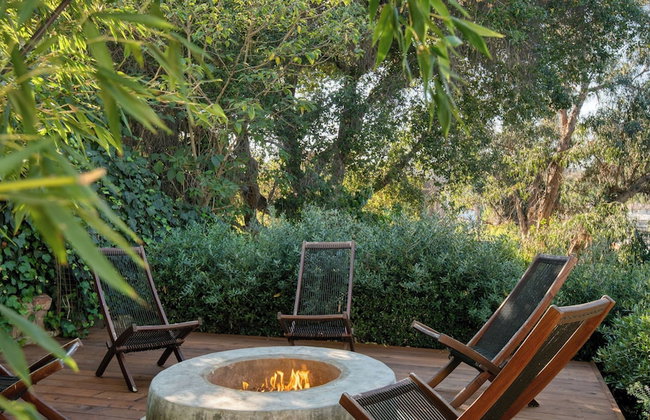 Silver Screen by Avantstay Luxe Backyard Escape - Photo 63