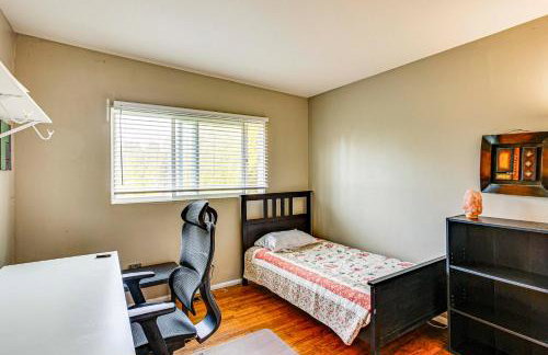 SeaTac Home with Patio and Grill - 3 Mi to Airport! - Foto 17