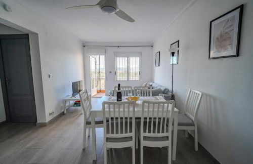 Spacious 3-Bed Apartment with Stunning Lake Views - Foto 27