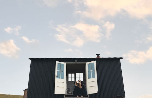 Dog Friendly Shepherd's Hut, Perfect for Couples - Photo 49