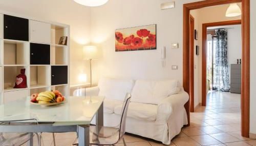 GuestHost - Equestrian Apt With Private Parking - Foto 4