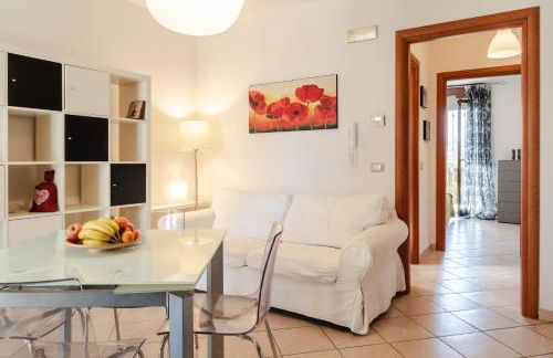 GuestHost - Equestrian Apt With Private Parking - Foto 4