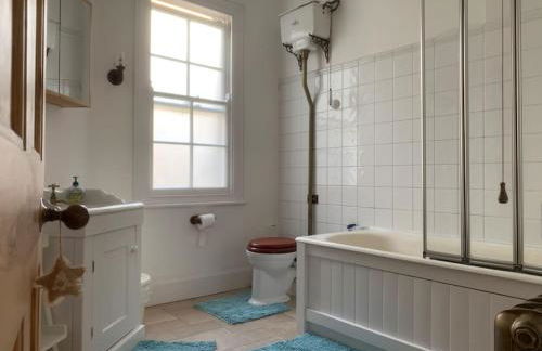 CB53 Tower Bridge Townhouse 2 bathrooms & Free parking - Photo 5