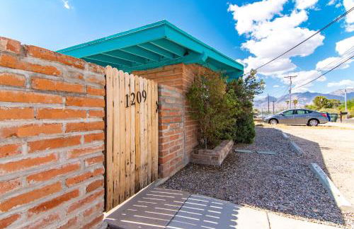 Full Triplex in Central Tucson EV charging - Foto 35