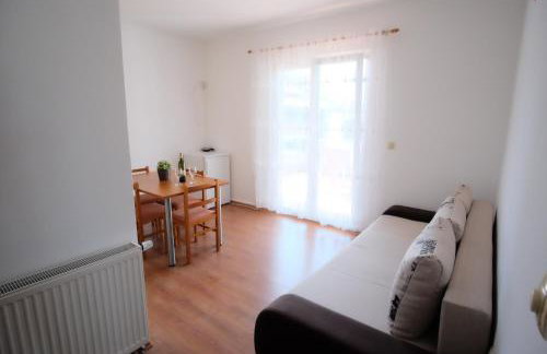 Apartmani Svemir - Photo 36