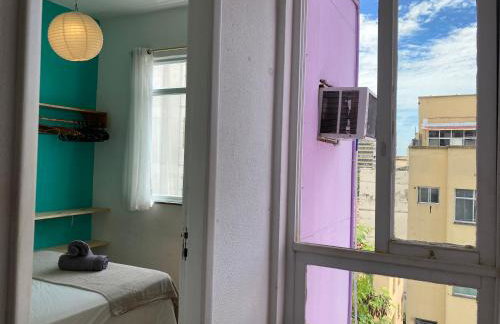 Apartamento charmoso Glória, rua do metrô - Foto 5