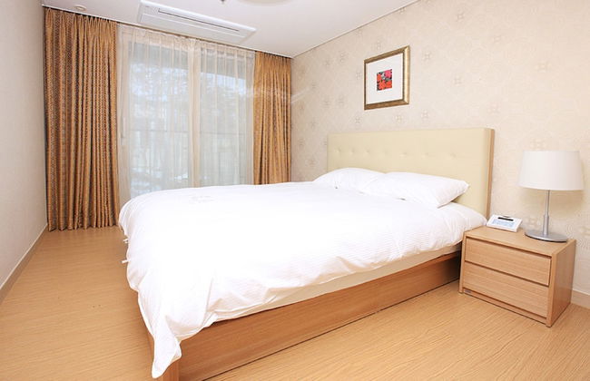 High1 Condominium - Photo 11