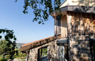 Ferienhaus hoch über dem Taubertal mit fantastischem Weitblick, Dachterrasse, 2000m2 großem Grundstück und Kamin - Foto 17