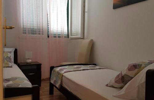 Apartment LANA Kaštel Stari - Photo 13