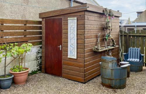 The Beachcomber - Photo 16